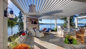 Louvered Roof for Your Deck Area