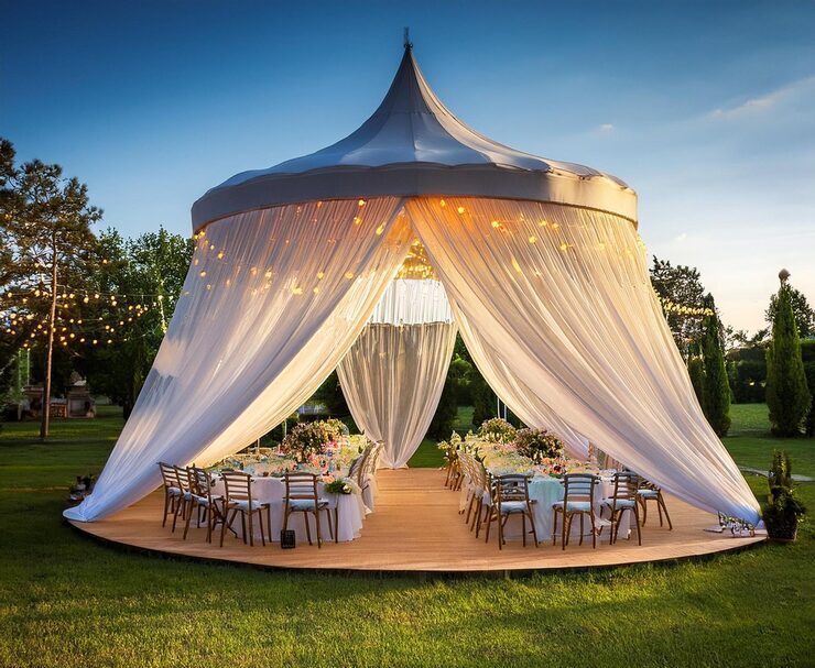 tent luxe with canopy